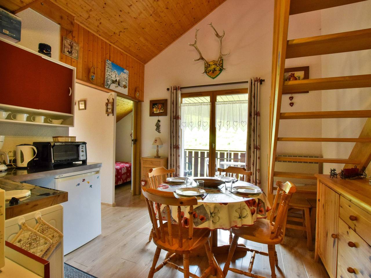 Appartement entier, Appartement duplex à proximité des pistes, 6 pers, Bernex in Bernex, Région de Thonon-les-Bains