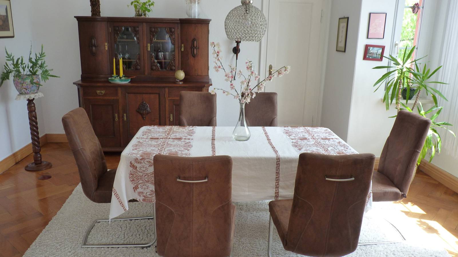 Ganze Ferienwohnung, Ferienwohnung & Apartment Kunsthaus Panorama mit Balkon in Nordhausen, Harzvorland