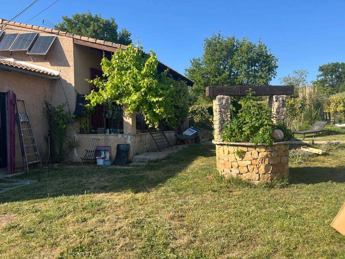 Villa Croz House in Villecroze, Région de Draguignan