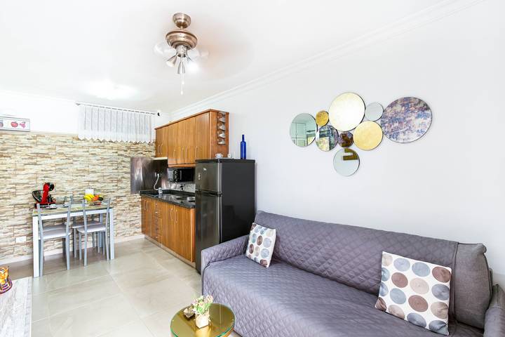 Entire apartment, Vacation Apartment 'Aloe Puerto Rico Beach' with Sea View, Wi-Fi and Air Conditioning in Puerto Rico (Gran Canaria), Mogán
