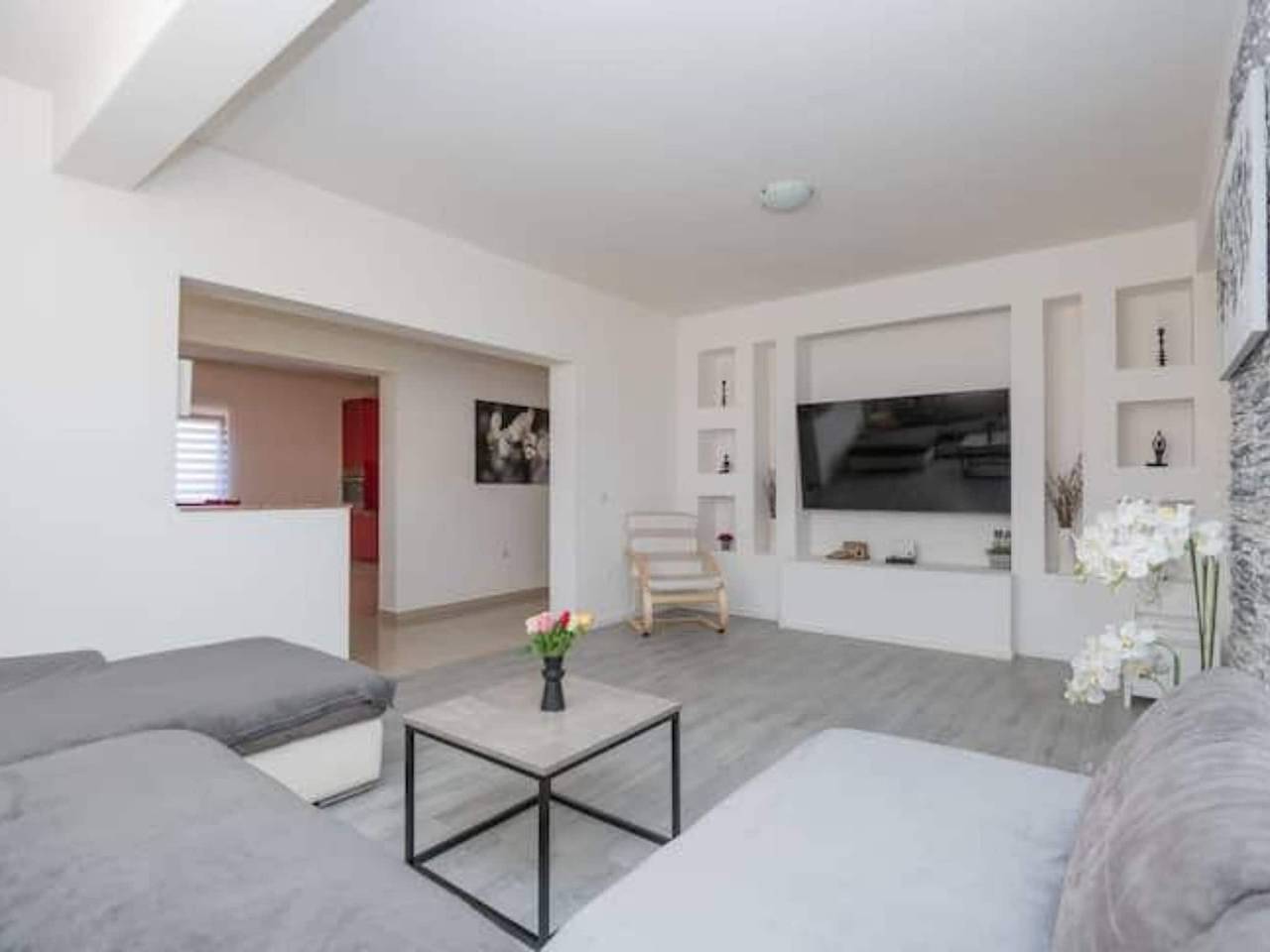 Countryside Villa Tajo - Four Bedroom Holiday Home with Swimming Pool in Imotski, Makarska Riviera