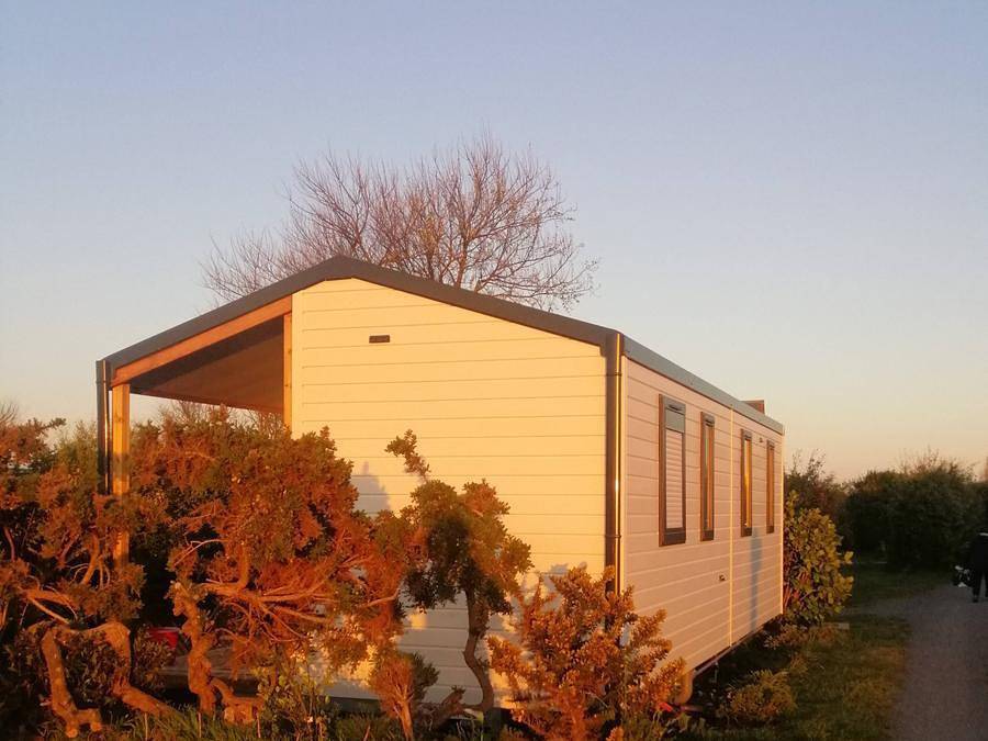 Camping La Ferme du Bord de Mer - Mobilheim 4 personen - Malaga Terrasse halb überdacht 2 Zimmer in Gatteville-le-Phare, Cherbourg und Umgebung