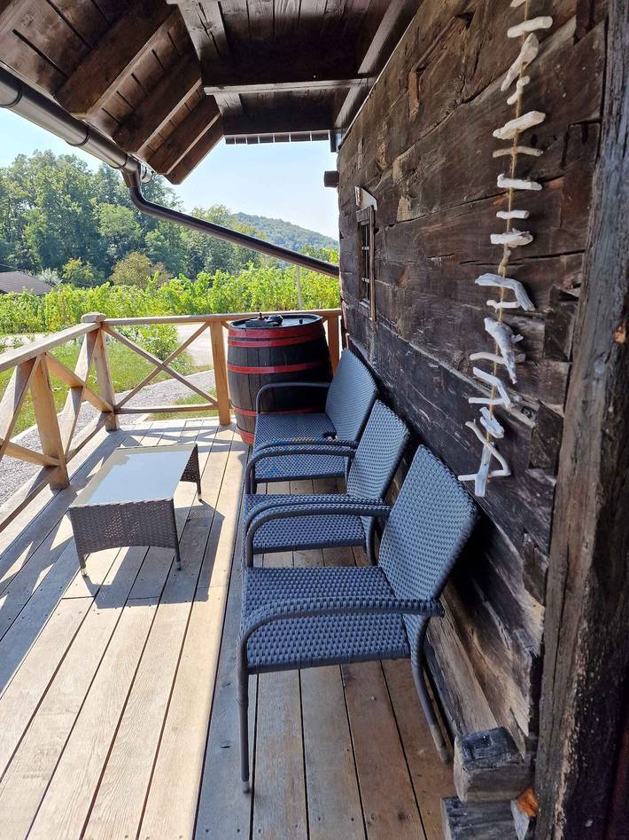 Hütte für 5 Personen, mit Balkon und Garten sowie Sauna in Slowenien - 4
