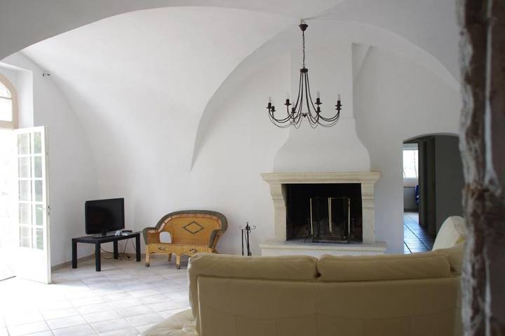 Location de vacances pour 15 personnes, avec vue ainsi que jardin et piscine à Bédarieux - 4