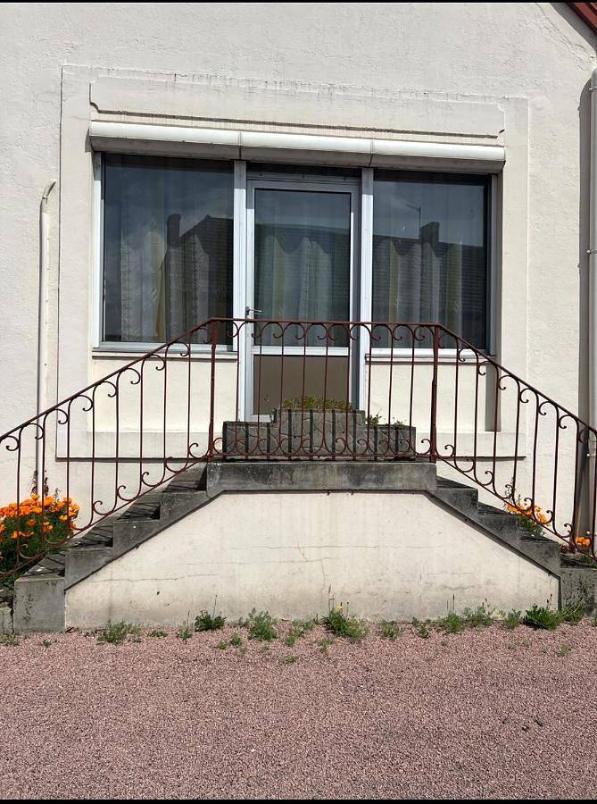Appartement entier, Maison 6 couchages in Bellevesvre, Région de Louhans