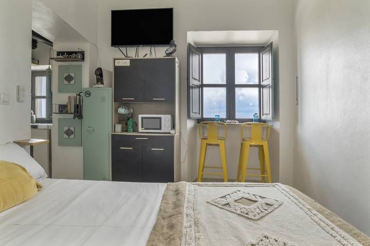 Monolocale intero, Monolocale 'Casa Bakara Estudio' con vista sulla montagna e Wi-Fi in Vejer de la Frontera, Costa de la Luz