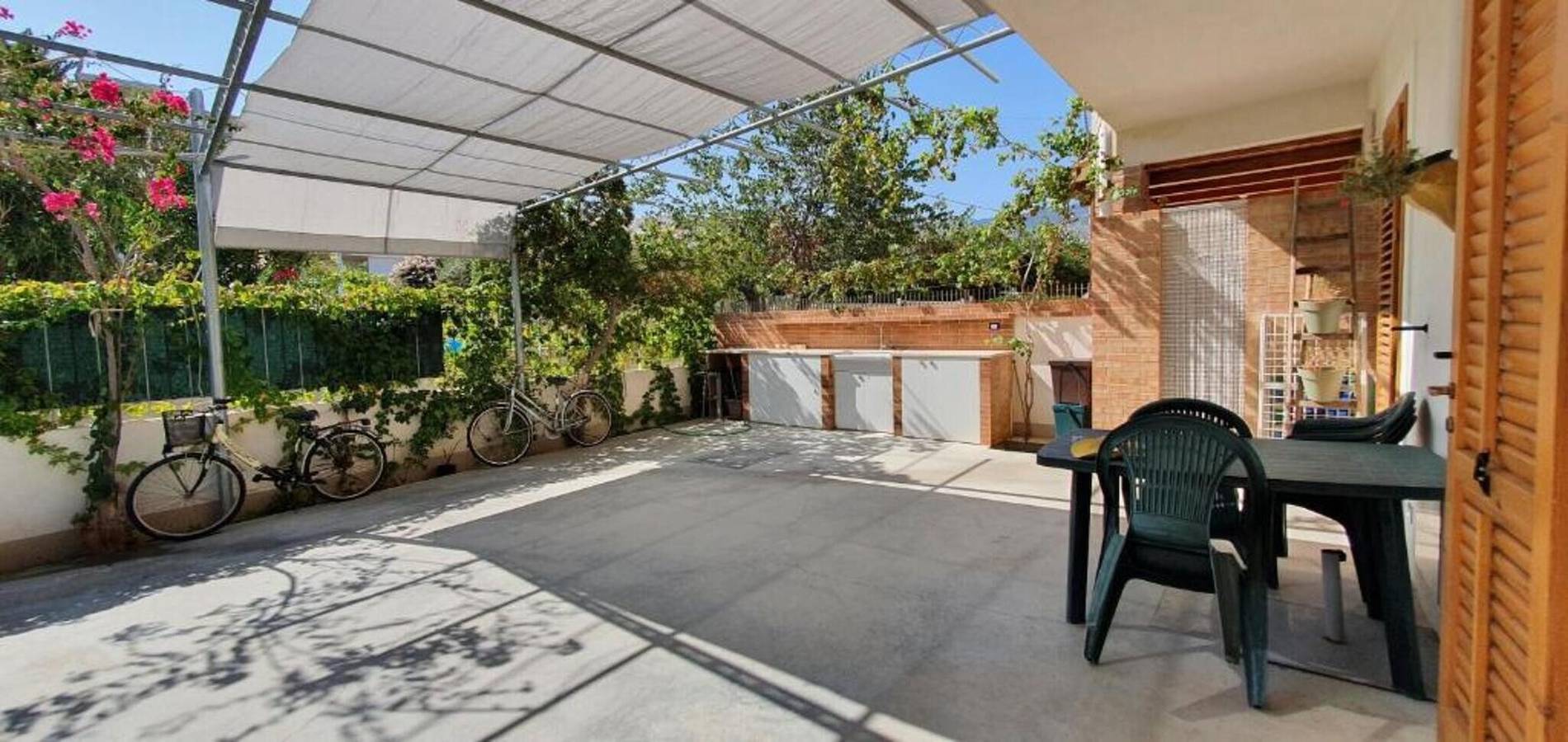 Maison de vacances 'Appartamento Bouganville' avec terrasse privée et Wi-Fi in Alcamo Marina, Alcamo