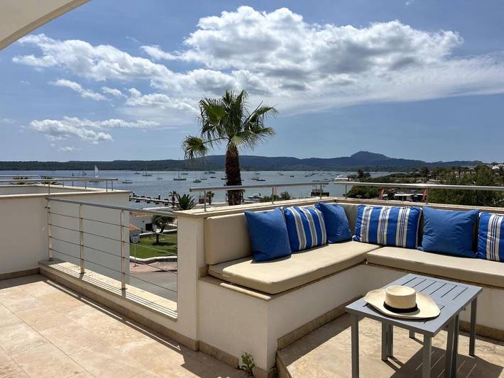 Location de vacances pour 6 personnes, avec bassin pour enfant et piscine ainsi que terrasse et vue à Fornells - 4