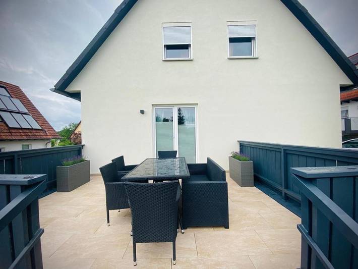 Ferienhaus für 6 Personen, mit Terrasse und Garten sowie Ausblick