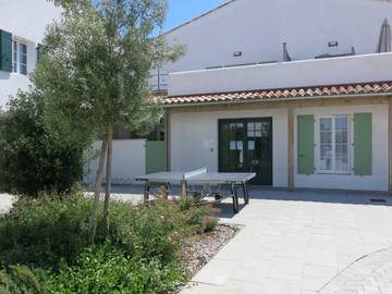 Ferienwohnung für 4 Personen, mit Sauna und Kinderpool sowie Terrasse, mit Haustier auf der Ile de Re