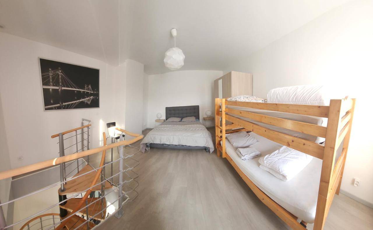 Appartement entier, La halte des trois rivieres in Plichancourt, Marne
