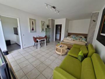 Ferienwohnung für 2 Personen, mit Garten und Ausblick in Düsseldorf