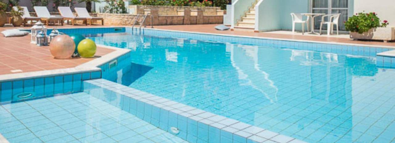 Location de vacances pour 3 personnes, avec bassin pour enfant ainsi que piscine et jardin, animaux acceptés dans Malia - 4