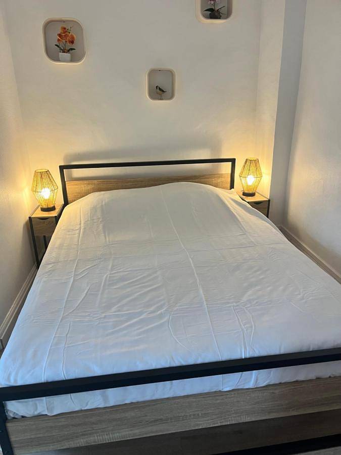 Gîte pour 2 personnes, avec vue dans Office De Tourisme Millau Grands Causses