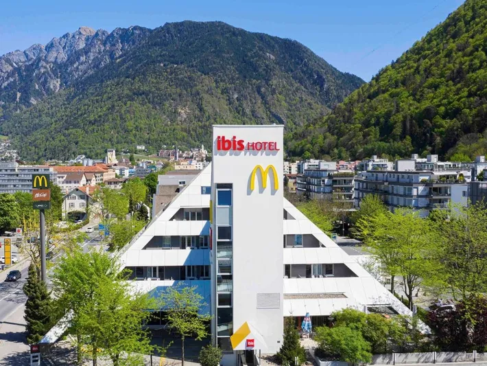 Hotel für 4 Personen, mit Terrasse und Garten - 1