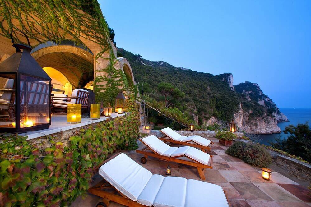 Perla Amalfitana - Sept Chambres Villa, Couchages 14 in Côte Amalfitaine