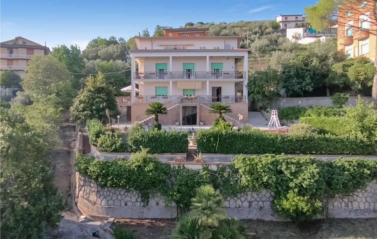 Casa vacanza per 10 persone in Provincia di Frosinone
