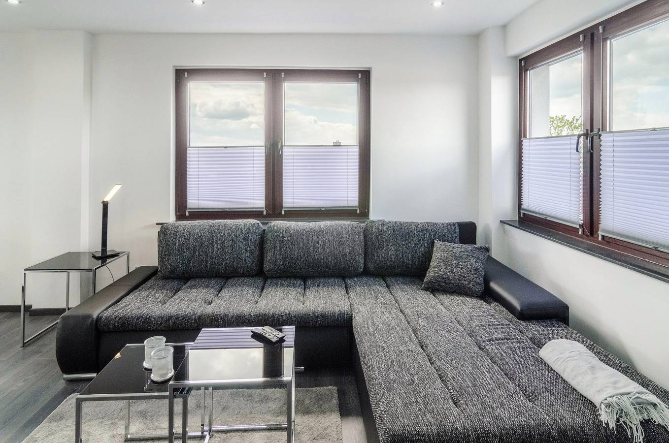 Ganze Wohnung, Ferienwohnung 'Moin' mit privater Wiese und Wlan in Wilhelmshaven, Nordseeküste