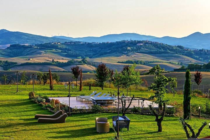 Villa Massimiliano in Peccioli, Pisa e dintorni