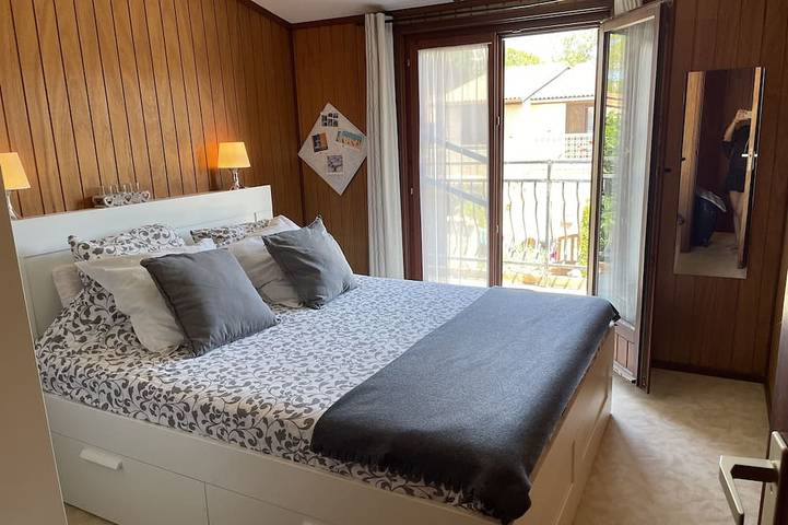 Location de vacances pour 7 personnes, avec piscine à Cers - 2