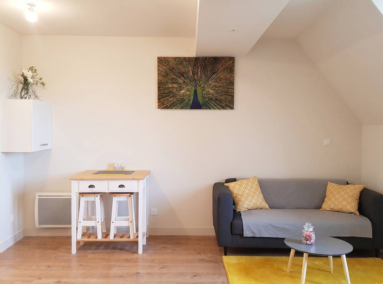 Ganzes Studio, Charmantes Studio in Abondant mit Sonnenterrasse - 30 m² in Abondant, Dreux und Umgebung