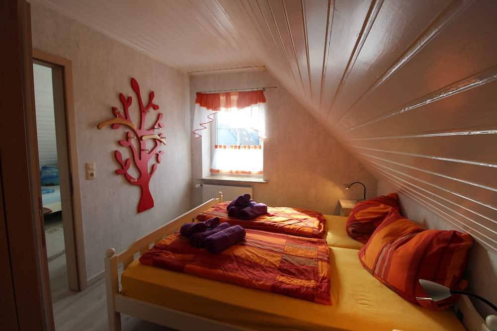 Ganze Wohnung, Haus Strandläufer, Große Balje 26 a - Ferienhaus Hardorp in Friedrichskoog-Spitze, Friedrichskoog