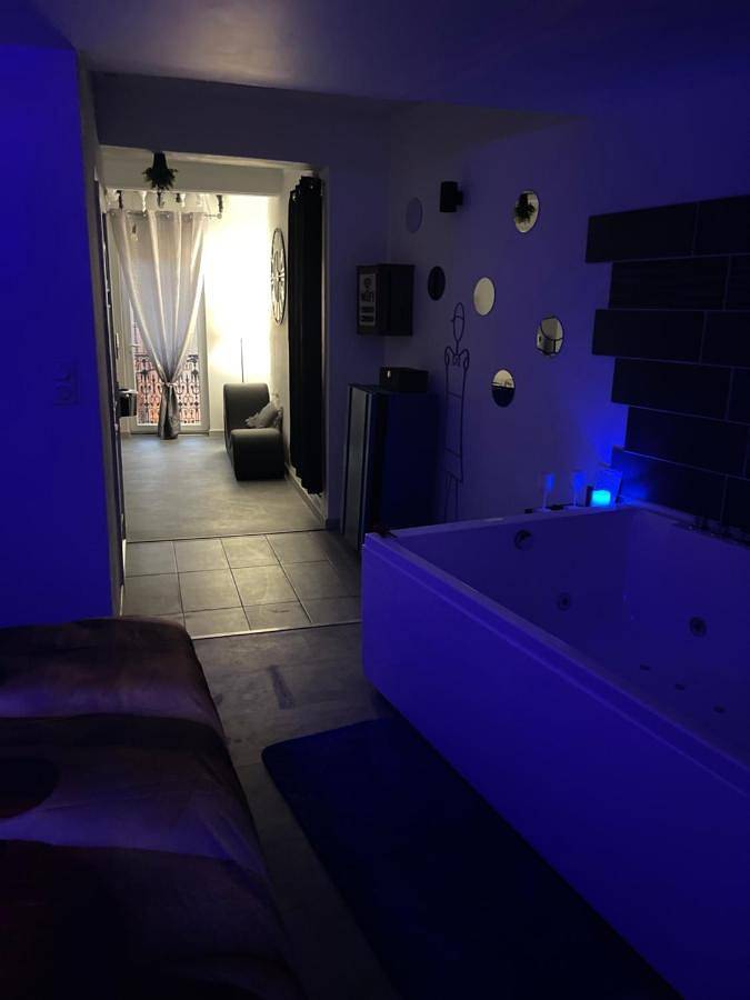 Appartement entier, One-Bedroom Apartment in Rivesaltes, Côte méditerranéenne (France)
