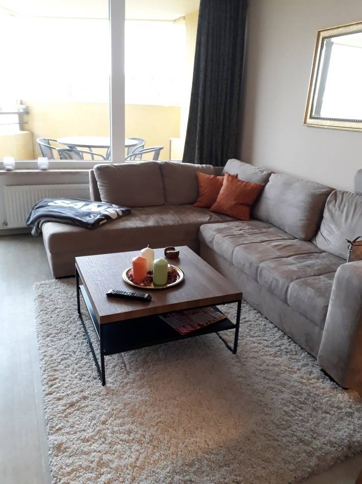 Ferienwohnung für 4 Personen, mit Balkon und Pool sowie Sauna und Ausblick