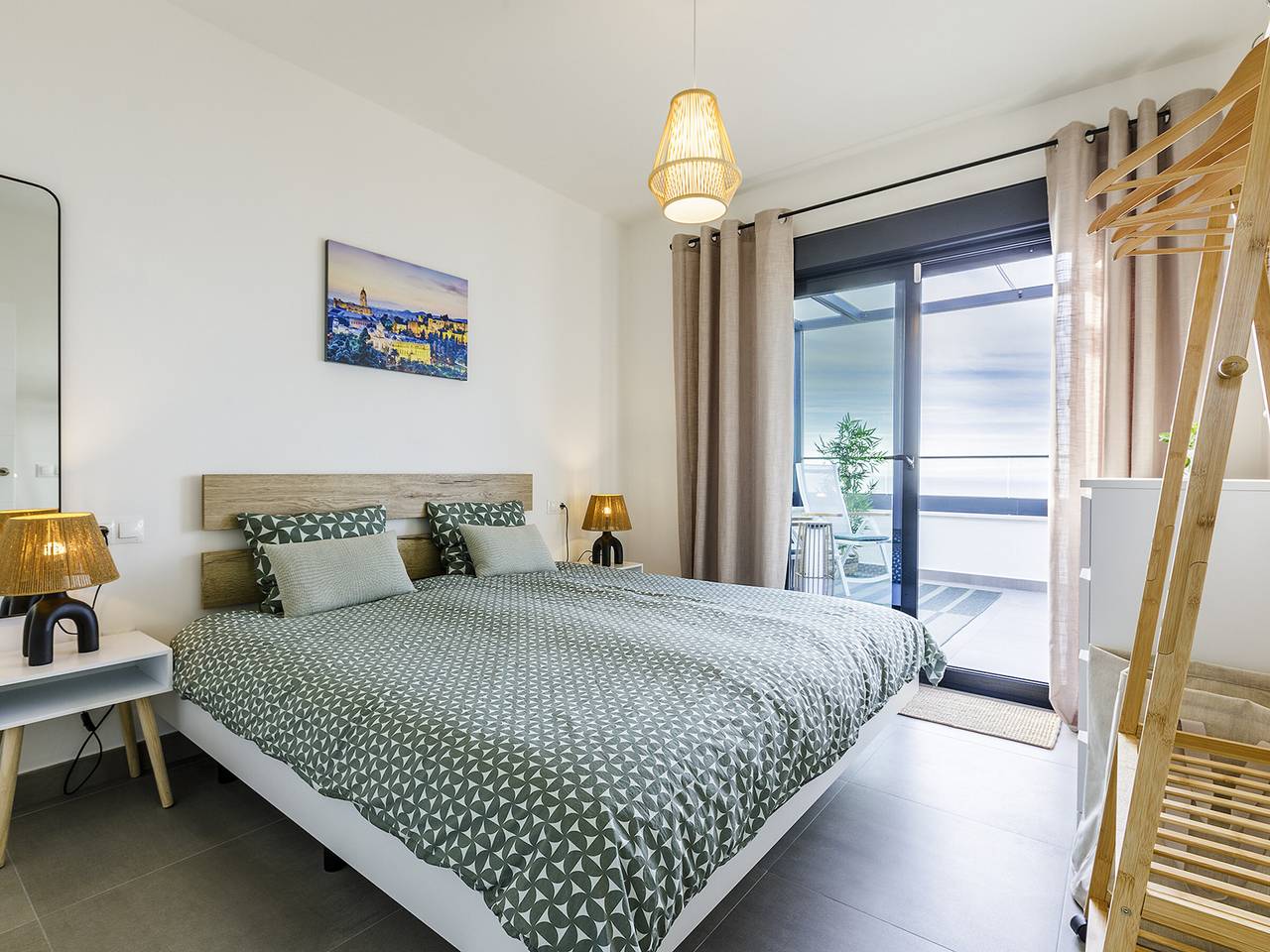 Apartamento entero, Encantador apartamento en Algarrobo con aire acondicionado in Caleta de Vélez, Vélez-Málaga