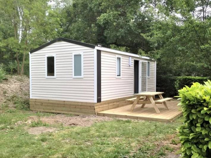 Mobil home pour 6 personnes, avec piscine et terrasse, animaux acceptés à Visan