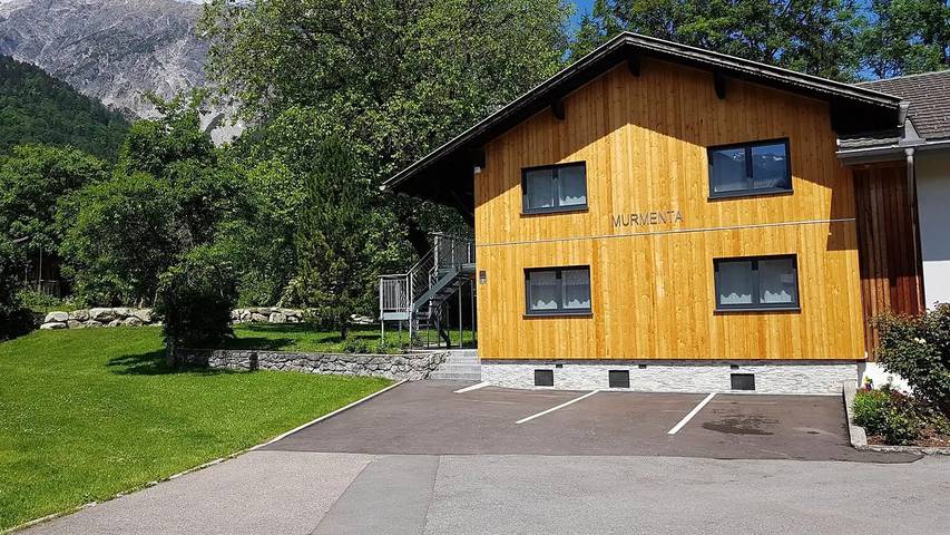 Ferienwohnung für 4 Personen, mit Terrasse und Garten in Vandans