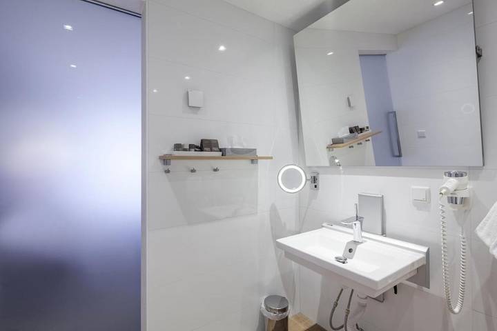 Hôtel pour 2 personnes, avec piscine et vue ainsi que jardin et sauna à Assen - 4