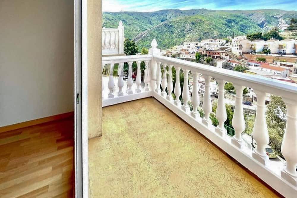 Ganze Wohnung, Alba de la Luna Apartment in Albuñol, Cordillera Penibética