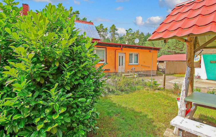 Ganze Ferienwohnung, Rückzugsort am See mit Terrasse und Parkplatz - 1,5km zum Lübbesee in Milmersdorf, Barnimerland Region