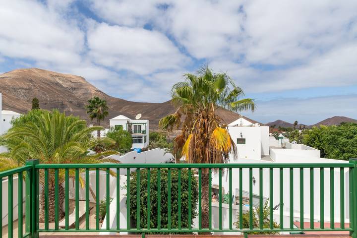 Ganze Wohnung, Feriensuite 'Mit Terrasse' mit WLAN und Klimaanlage in Yaiza, Timanfaya