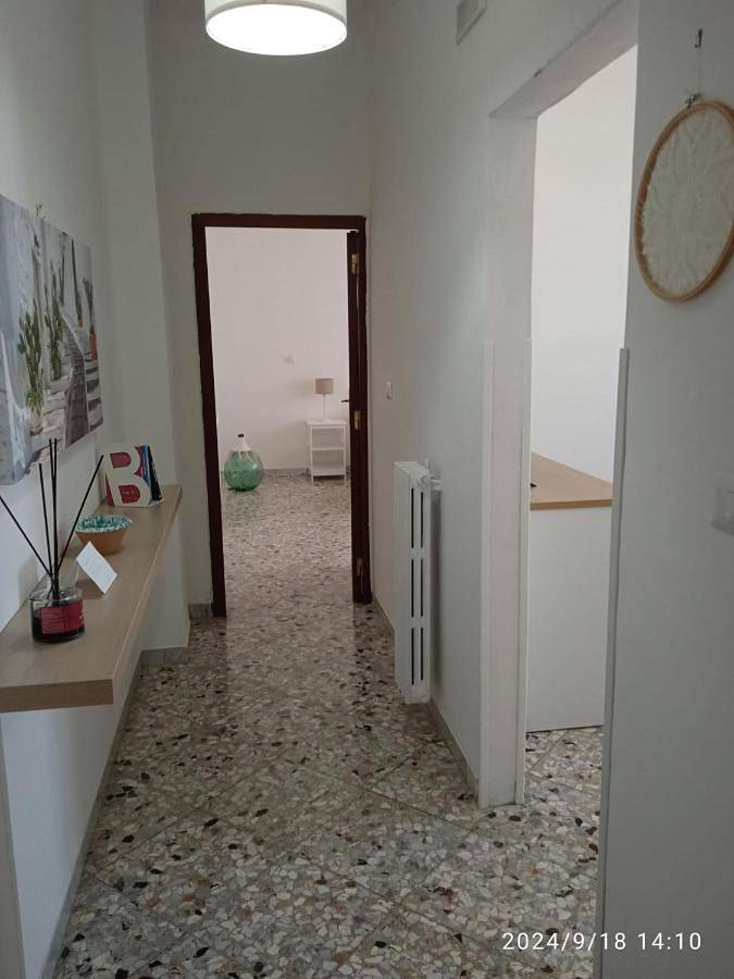 Gîte pour 4 personnes, avec balcon à Noicàttaro - 3