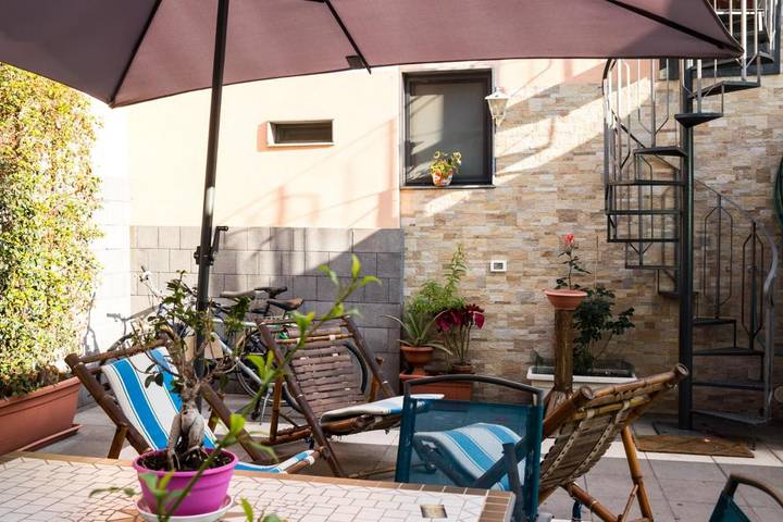 Chambre d’hôte pour 2 personnes, avec terrasse à Catane - 4