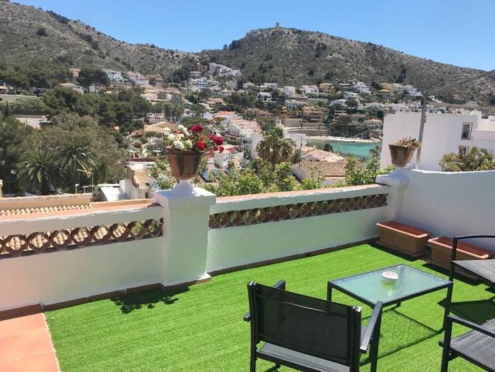 Maison de vacances pour 6 personnes, avec Balcon et Terrasse ainsi que Jardin et Vue dans Cala El Portet