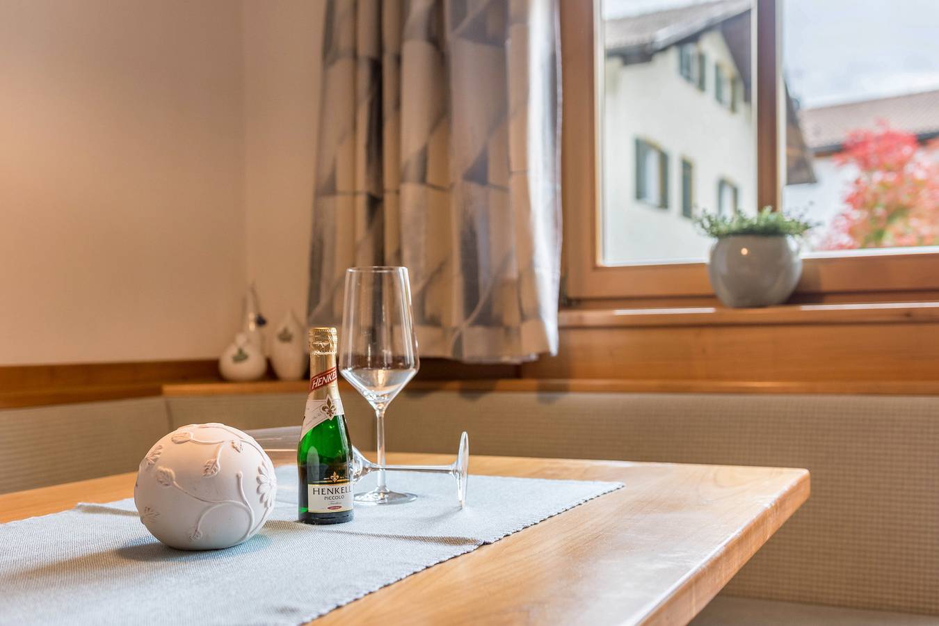 Ganze Wohnung, 'Taufner Apartment B 102' mit Bergblick, Garten und Wlan in Partschins, Texelgruppe