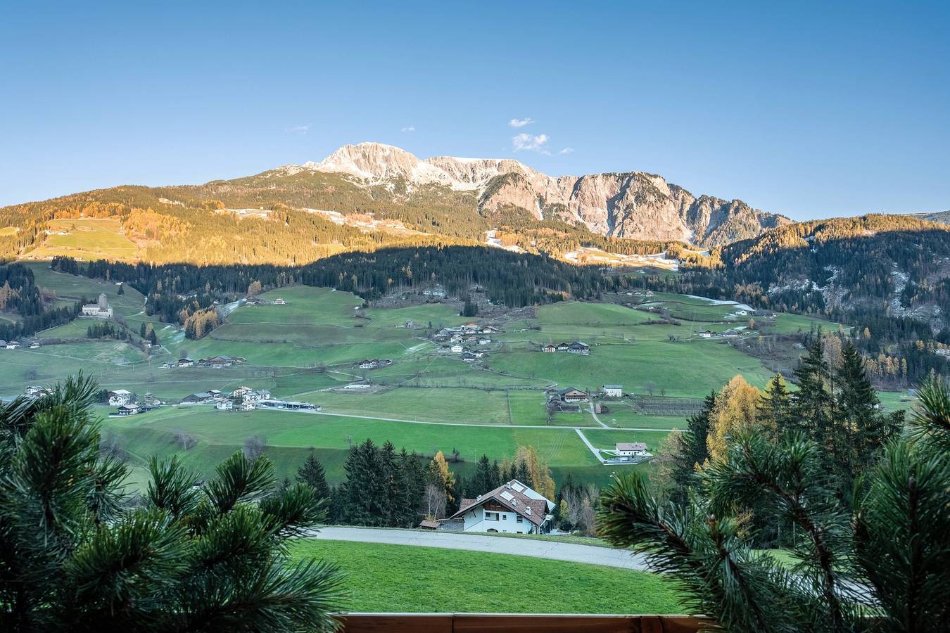 Ganze Wohnung, Ferienwohnung Mittnackerhof Kamille mit Bergblick, Balkon und Wlan in Sarntal, Sarntaler Alpen