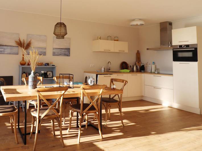 Ferienwohnung für 4 Personen, mit Ausblick und Garten sowie Terrasse, kinderfreundlich in Friesland - 2