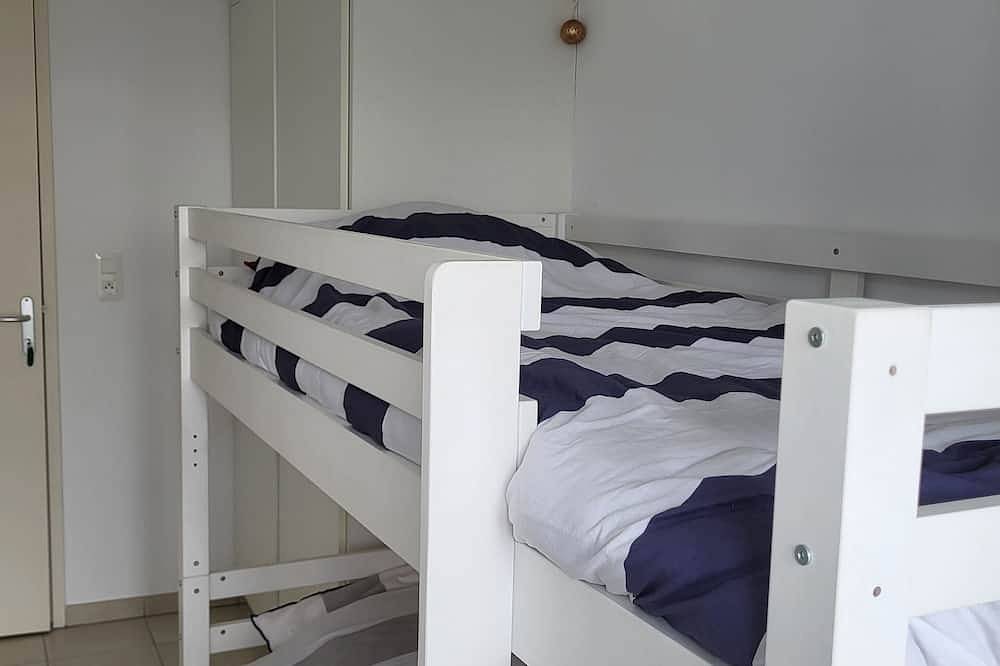 Appartement entier, Logement avec terrasse et jardin . in Piriac-sur-Mer, Côte d'Amour