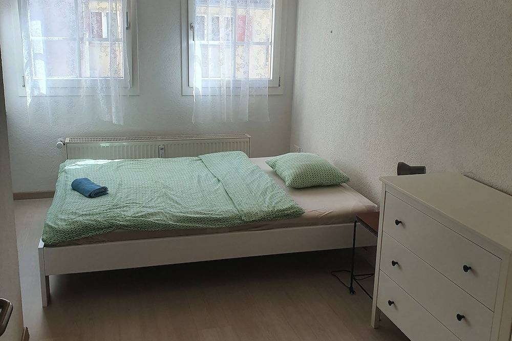 Geheel appartement, Classy Apartment Interlaken Center in Interlaken, Meer van Thun