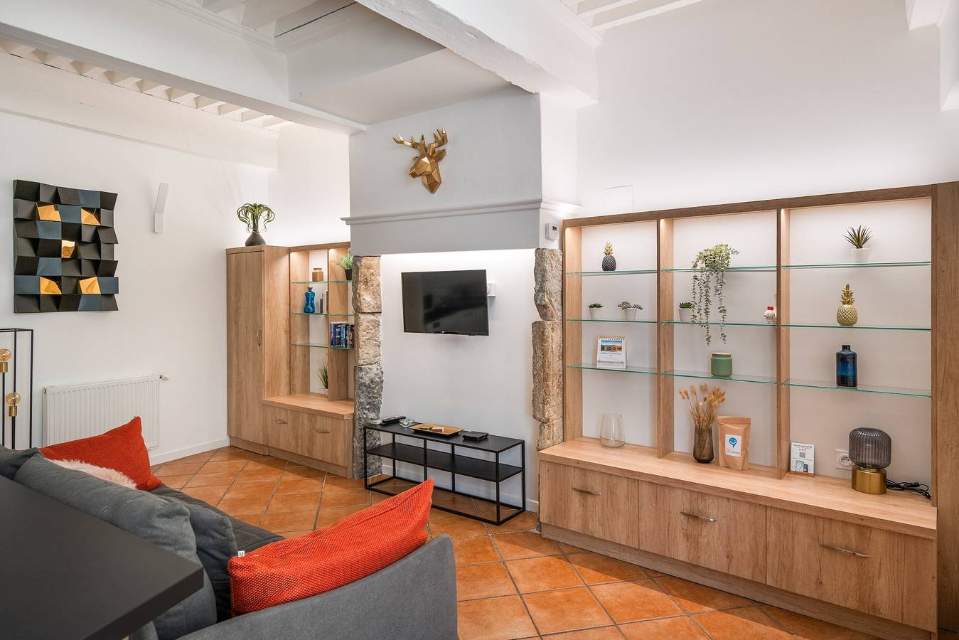 Geheel appartement, Gerenoveerd 1-slaapkamerappartement in Oud Lyon, wijk St-Georges in Fourvière, Lyon