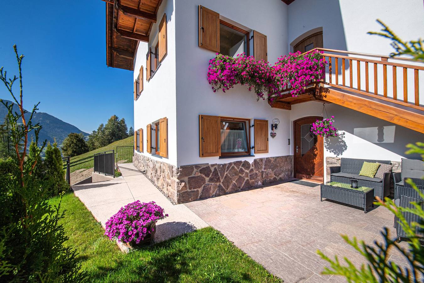 Ganze Wohnung, 147A Apartments Sellablick in St. Ulrich in Gröden, Dolomiti Superski