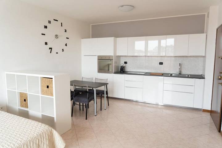 Appartamento per 3 persone, con Balcone e Terrazza nonché Panorama a Corsico