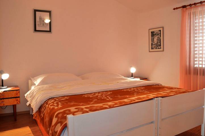 Ganze Wohnung, Apartment mit zwei Schlafzimmern A2 in Starigrad Paklenica, Starigrad
