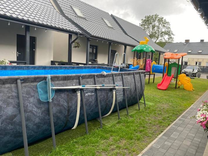Ferienhaus für 7 Personen, mit Ausblick und Pool sowie Garten, mit Haustier