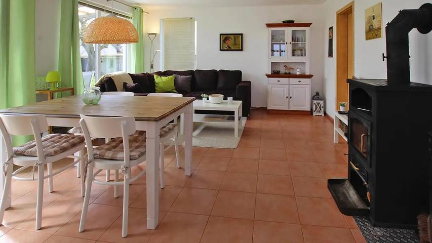 Ferienhaus für 4 Personen, mit Terrasse in Mecklenburgische Seenplatte - 2