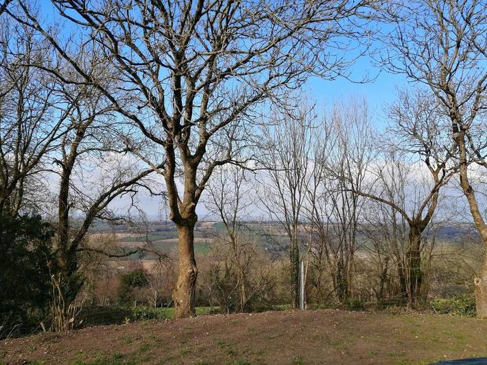 Location de vacances pour 4 personnes, avec jardin et vue à Laz - 2